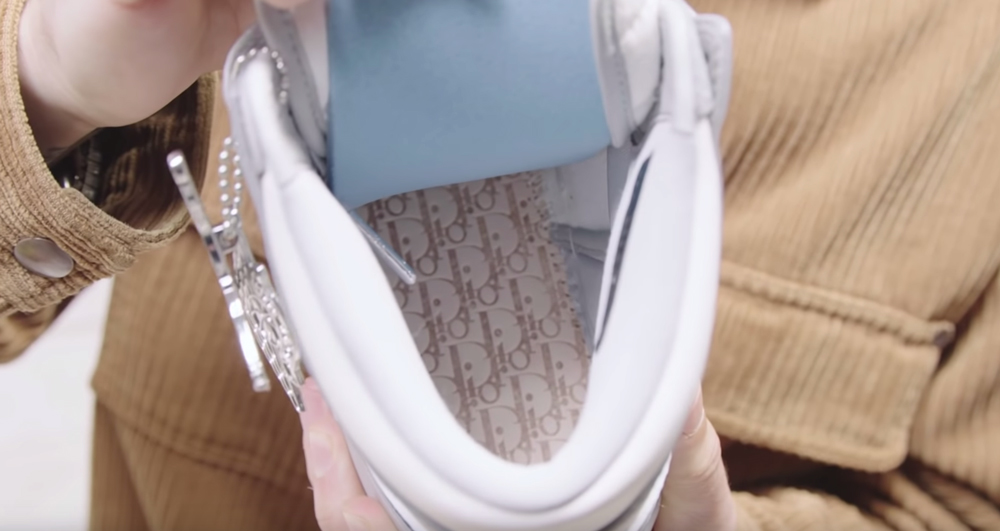 Air Jordan 1,Dior,AJ1,发售  设计师曝光 Dior x AJ1 最全细节！第二双意大利产的 AJ 球鞋！