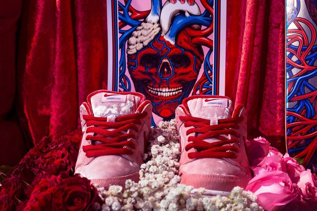 strange love dunks outfit