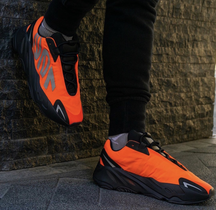 Yeezy Boost 700 MNVN,Orange,FV  Yeezy 700 MNVN 黑橙配色传言将在上海发售！