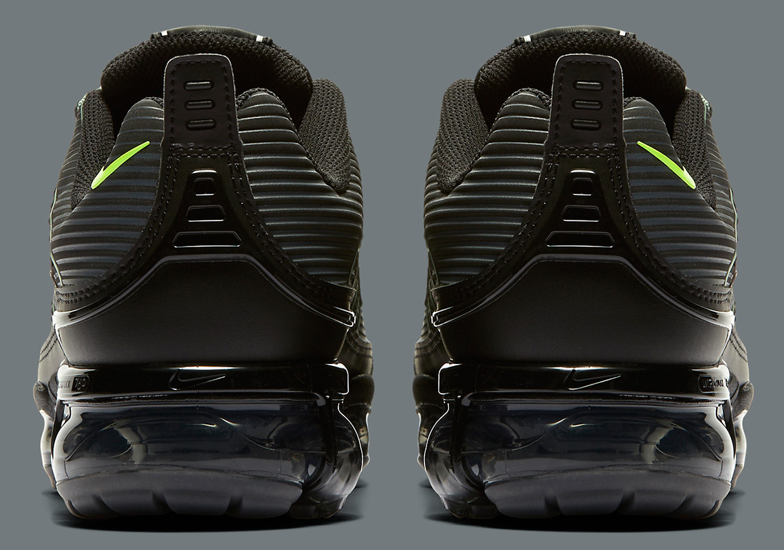 Nike,Air VaporMax 360,CW7479-0  赛博朋克风格的合体款式！新配色 Air Vapormax 360 即将发售！