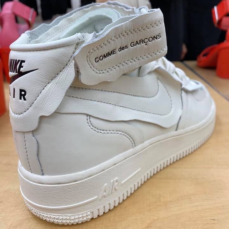 Comme des Garçons,Nike,Air For  巴黎时装周秀场首次现身！全新 CdG x AF1 Mid 或于年底发售