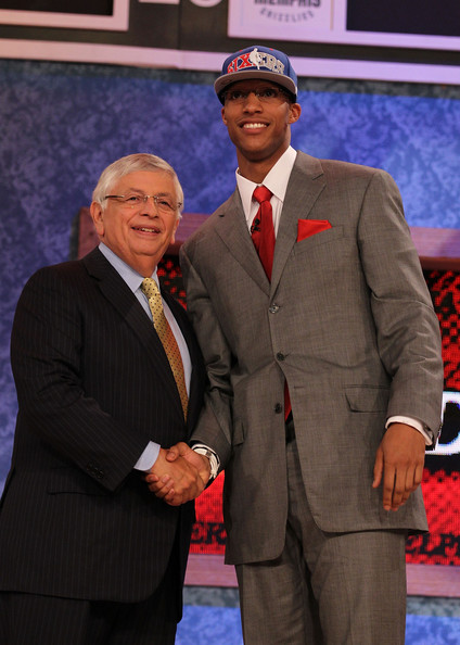 David Stern Evan Turner 2010 NBA Draft mNPnvTu3vyal.jpg