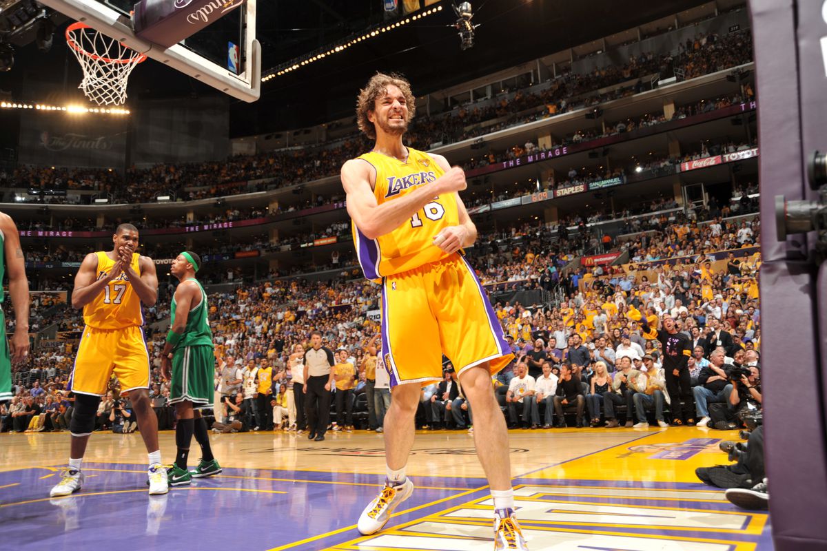 Lakers: How Pau Gasol ditched the 'soft' label in 2010 - Silver ...