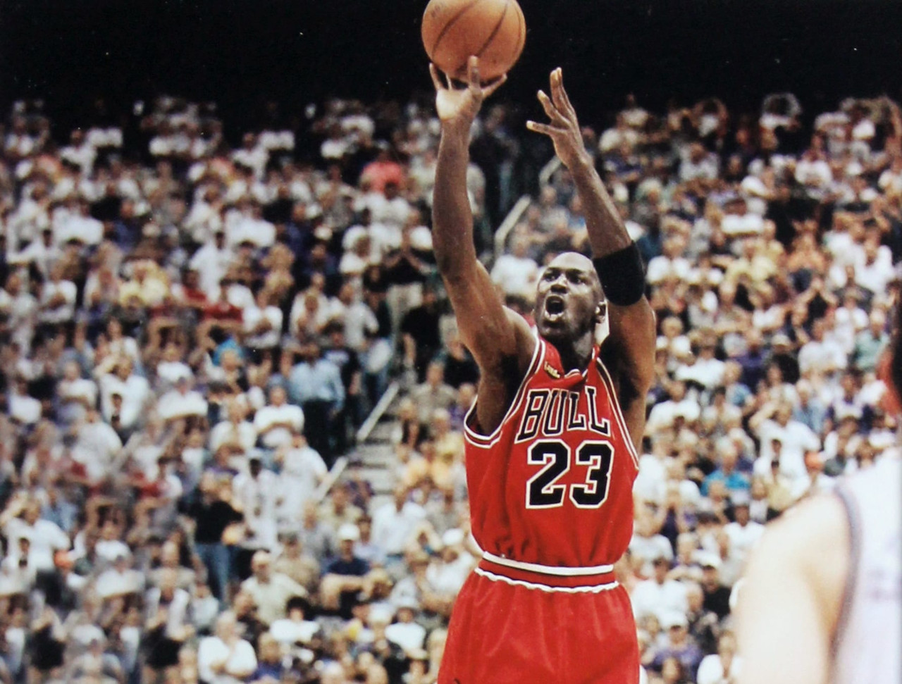 Michael-Jordan-1998-Chicago-Bulls.jpg