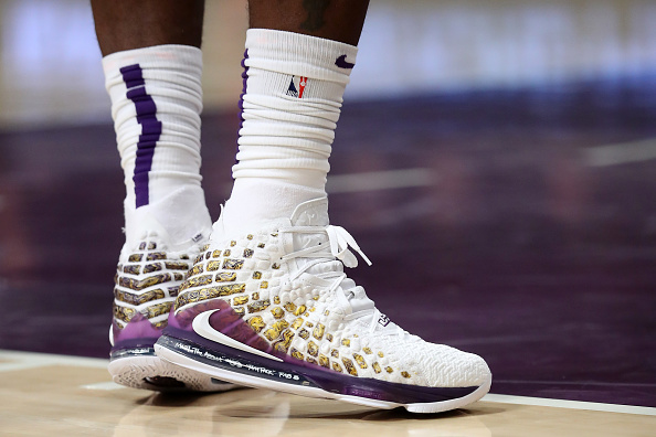 LeBron James Debuts New Lakers-Themed Nike LeBron 17 | The Dojo Hiphop