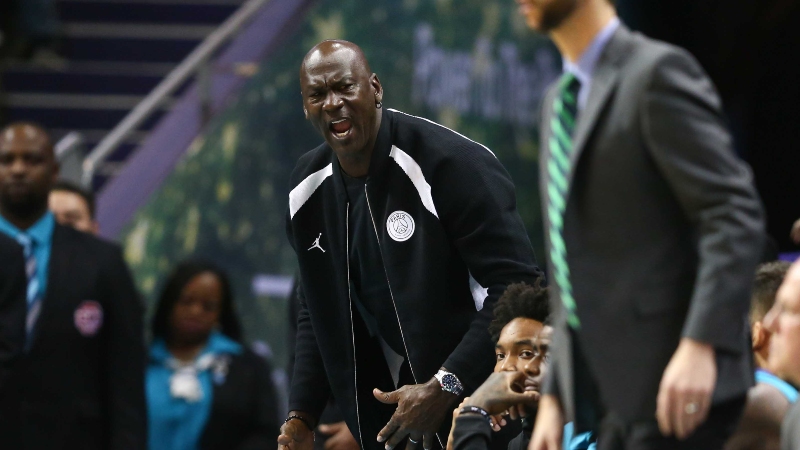 Wob: Charlotte Hornets' Front Office Has Some Explaining To Do ...