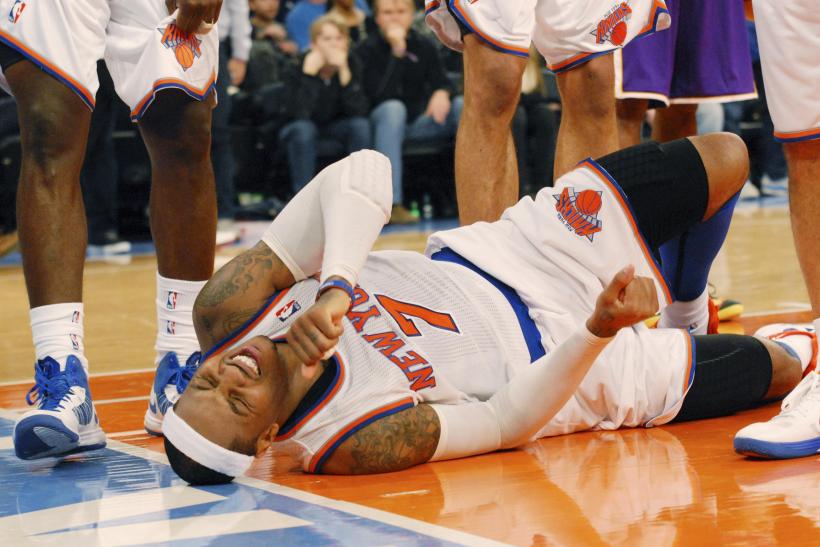 carmelo-anthony-injury-knicks-star-hurt-ankle-expect-miss-next-game.jpg