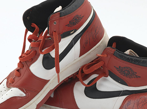 air-jordan-1-og-dunk-sole-pe-michael-jordan-1.jpg