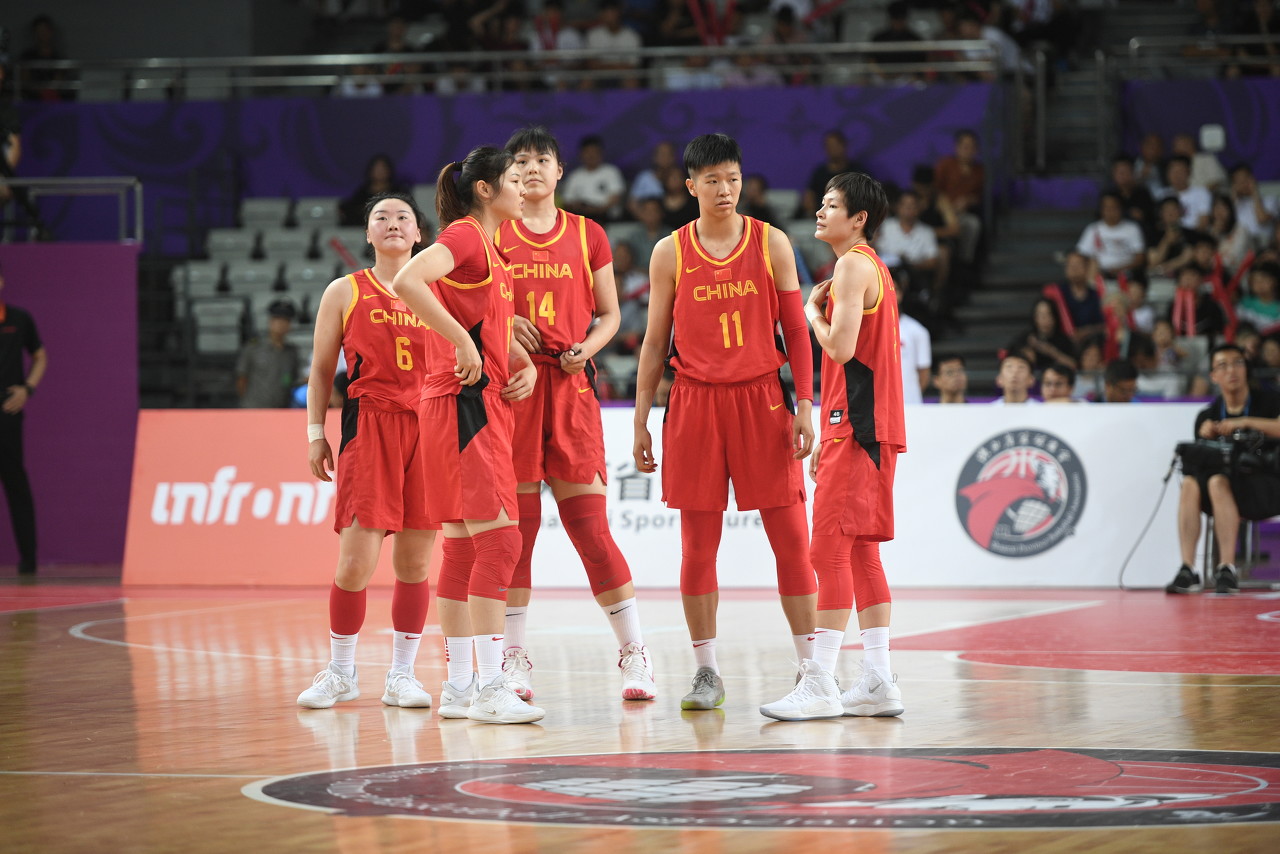 击败日本！中国女篮时隔12年再夺亚洲杯冠军_凤凰网视频_凤凰网