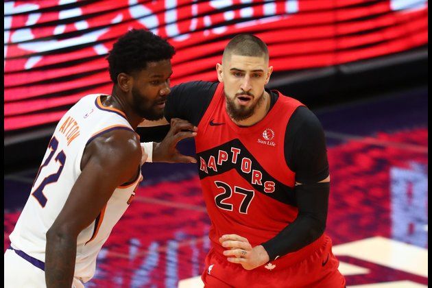 NBA常规赛太阳123-115击败猛龙