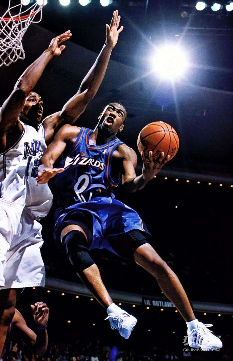 NBA“大将军”阿里纳斯超清手机壁纸