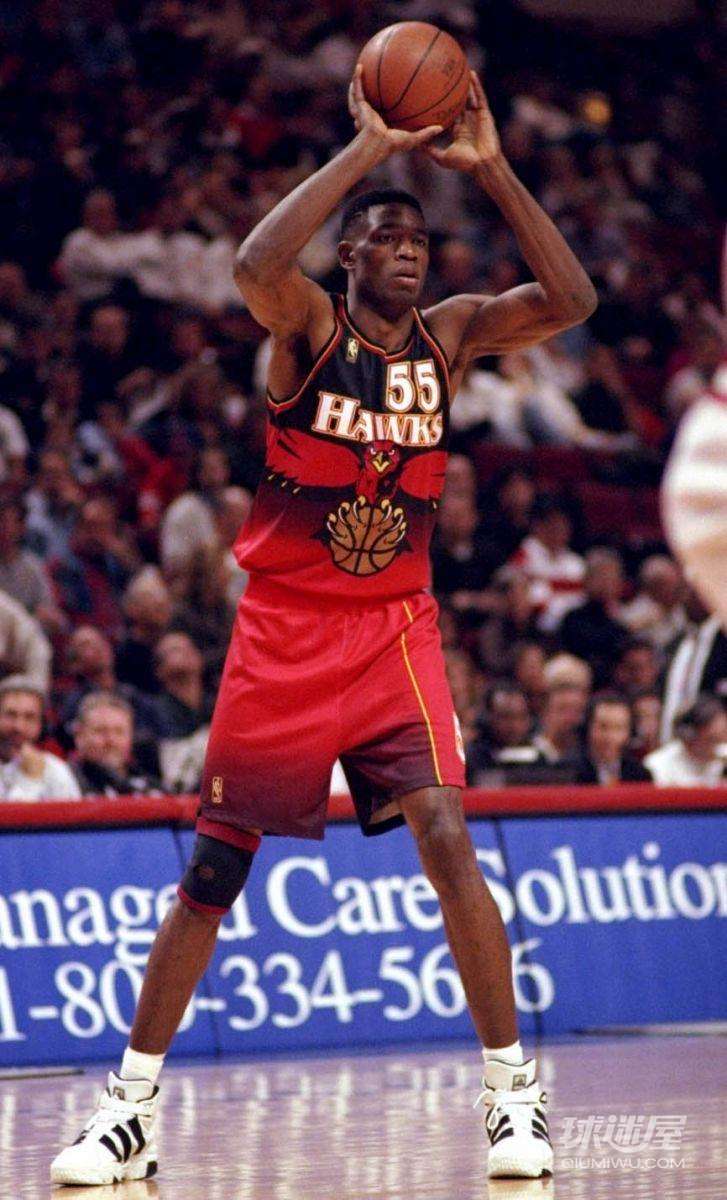 大叔也曾年轻过穆托姆博超清手机壁纸