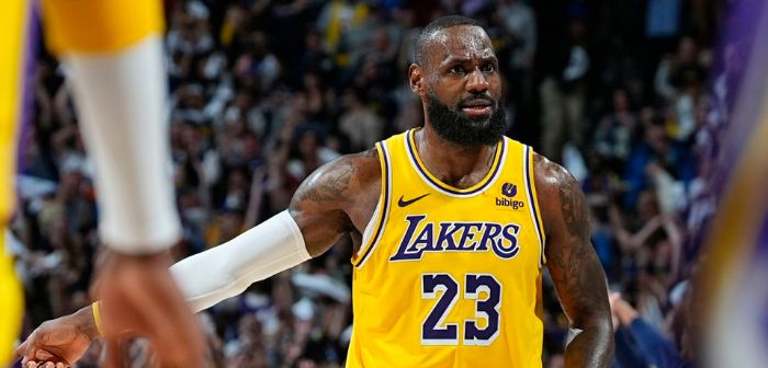 NBA新赛季重要里程碑:詹姆斯有望超越多位名宿 库里冲击5000记三分