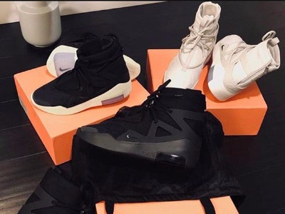 纯黑 Air Fear of God 1 “Triple Black”，将在情人节定档发售！