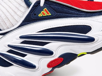 这双adidas「天足」FYW 98又给我们带来惊喜