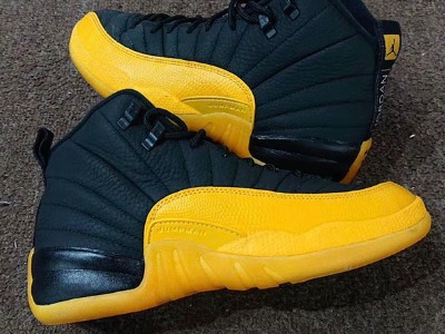 Air Jordan 12 新配色迎来曝光，藏蓝柠檬黄的碰撞，与佩顿的PE战靴颇为相似！