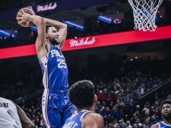 NBA常規(guī)賽76人vs馬刺，首節(jié)結(jié)束76人以35 - 32領(lǐng)先馬刺3分