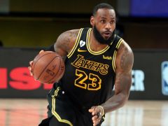 詹姆斯聯(lián)手庫茲馬合砍46分，湖人以119vs96戰(zhàn)勝火箭