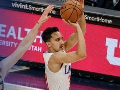 爵士VS快船：米切爾15分加里納利12分，爵士以49-56落后快船7分