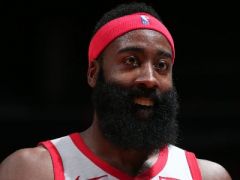 火箭88 - 87奇才：哈登面對Wall強行后撤命中三分，火箭反超一分
