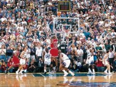 NBA史上命中壓哨絕殺最多的球員：喬科領(lǐng)銜，詹姆斯季后賽封王