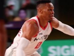 雙MVP60分完壓詹眉45分！湖人次輪G1吞大敗，極致五小防守致勝