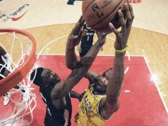 勇士VS奇才：被打了個0-7，科爾暫停，勇士17-21落后奇才 4分