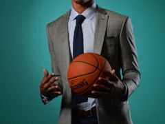 2014NBA選秀，羅德尼·胡德在首輪第23順位被猶他爵士隊(duì)選中