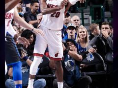 熱火VS活塞：熱火半場暫時以54-49領先活塞5分