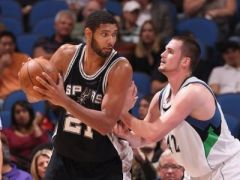 因尊父順意進(jìn)入NBA，年少時(shí)扣碎籃板，中年時(shí)NBA二大老好人之一