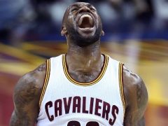 詹姆斯经典比赛：“Cleveland.,This is for you.”