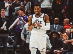 米切爾33+9比斯利空砍17分，爵士15記三分終結(jié)湖人兩連勝