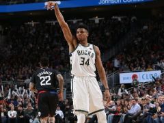 米德爾頓39+9+5字母哥34+9+5，雄鹿擊沉快船迎來四連勝