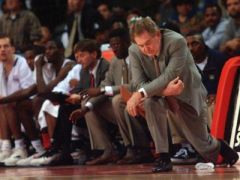 比尔-菲奇是NBA首位“千败教练”，但他改变了五支球队的命运
