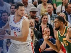 爵士VS快船：米神32分戈貝爾砍20+13，爵士17分逆轉擊沉快船