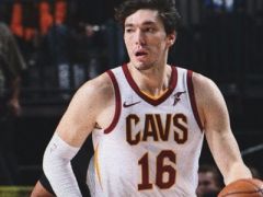 東契奇三節(jié)30+7+14 波津17+7 加蘭德23分 獨(dú)行俠大勝騎士迎4連勝