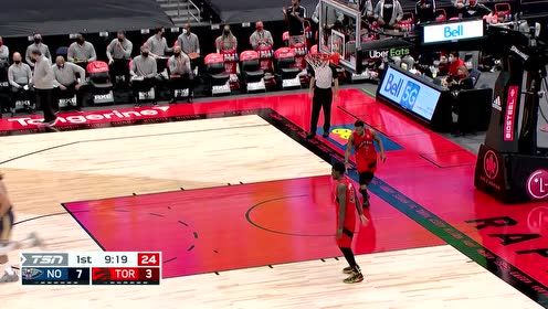 【NBA集锦】队友连投不中真急人 亚当斯抓下篮板双手暴扣