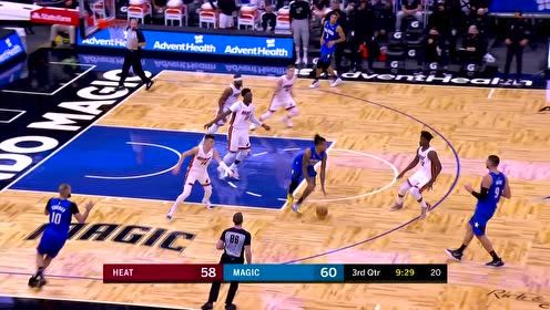 【NBA集錦】干得漂亮！巴特勒伸手?jǐn)嗲蛄_賓遜拉桿上籃