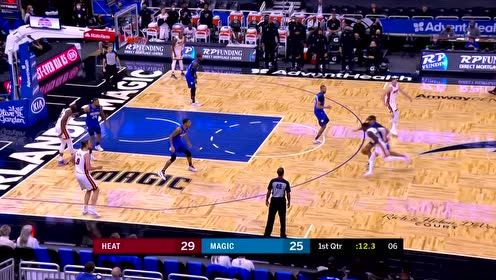 【NBA集錦】挑起大梁！羅斯最后時刻連得五分助隊穩(wěn)住優(yōu)勢