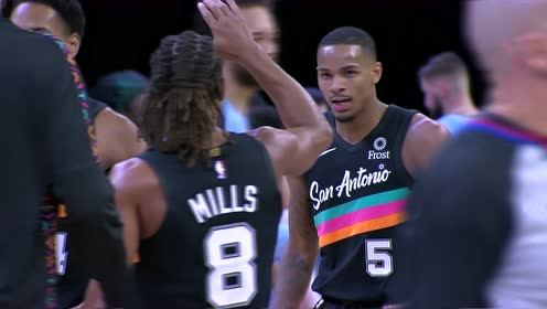 【NBA集錦】行云流水一條龍 莫里搶斷上籃直闖空巢
