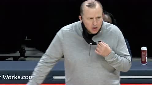 【NBA集錦】奧拉迪波直殺內(nèi)線 突破過人輕松寫意