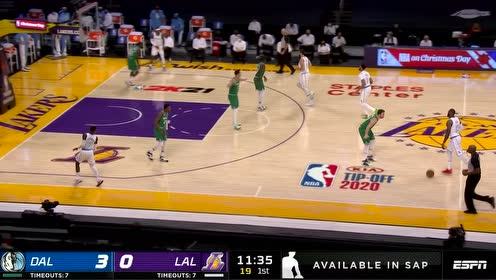 【NBA集錦】老詹罕見的開場打法 發(fā)狠強突上籃無人可擋