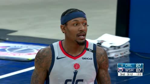 【NBA集錦】炫技時(shí)間 比爾夢(mèng)幻腳步過掉防守急停出手殺人誅心
