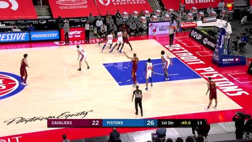【NBA集錦】無懼奧卡福封蓋 塞克斯頓高拋上籃秀手活