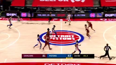 【NBA集錦】百步穿楊！ 格蘭特奔襲半場命中超遠壓哨三分