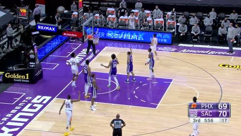 【NBA集錦】曼巴傳人！布克后仰跳投強(qiáng)吃對(duì)手打進(jìn)2+1