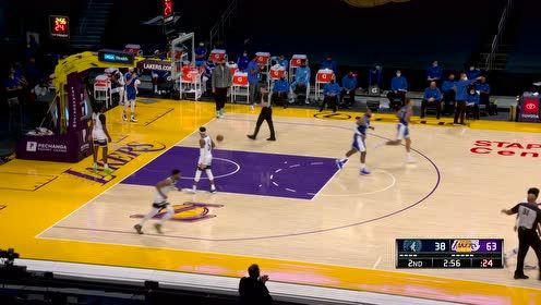 【NBA集錦】小加長傳一甩縱貫全場 庫茲馬拍馬趕到反手上籃