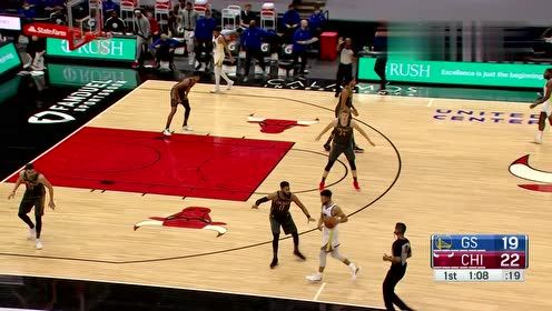 【NBA集錦】薩托蘭斯基快攻妙傳 哈奇森再送五佳球暴扣