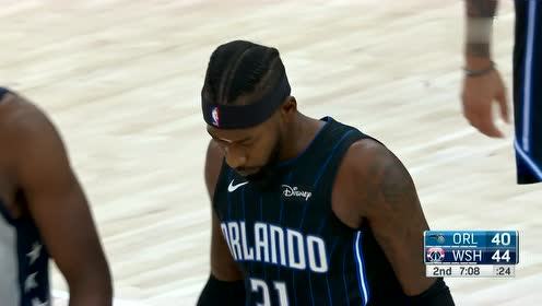 【NBA集锦】这是真正的巨星 罗斯险些摔倒比尔将其拉住
