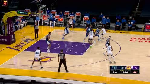 【NBA集錦】小分慢慢追！拉塞爾連線比斯利迎著兩人防守?fù)P臂上進(jìn)